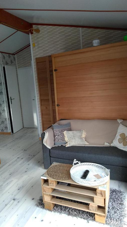 Le Haut Village Chambre D'Hotes Mobi-Loft Cosy Sauna ,Douche ,Chromotherapie Arrest Kültér fotó