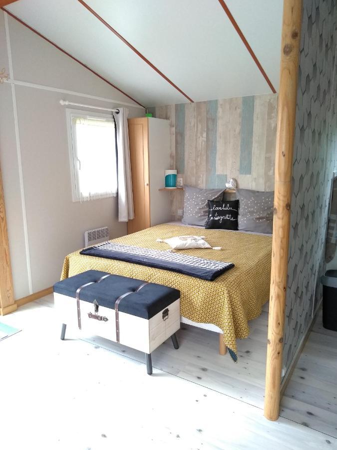 Le Haut Village Chambre D'Hotes Mobi-Loft Cosy Sauna ,Douche ,Chromotherapie Arrest Kültér fotó